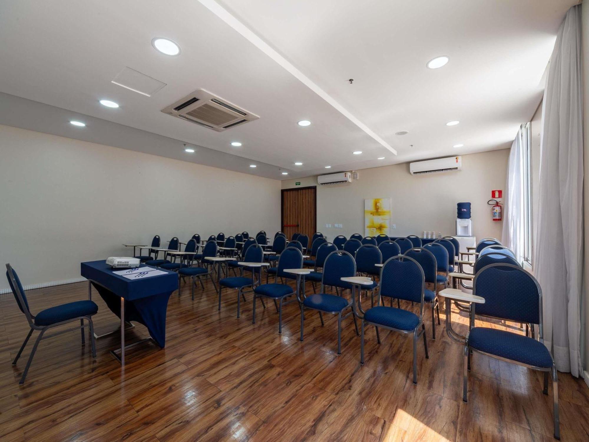Mercure Manaus Buitenkant foto