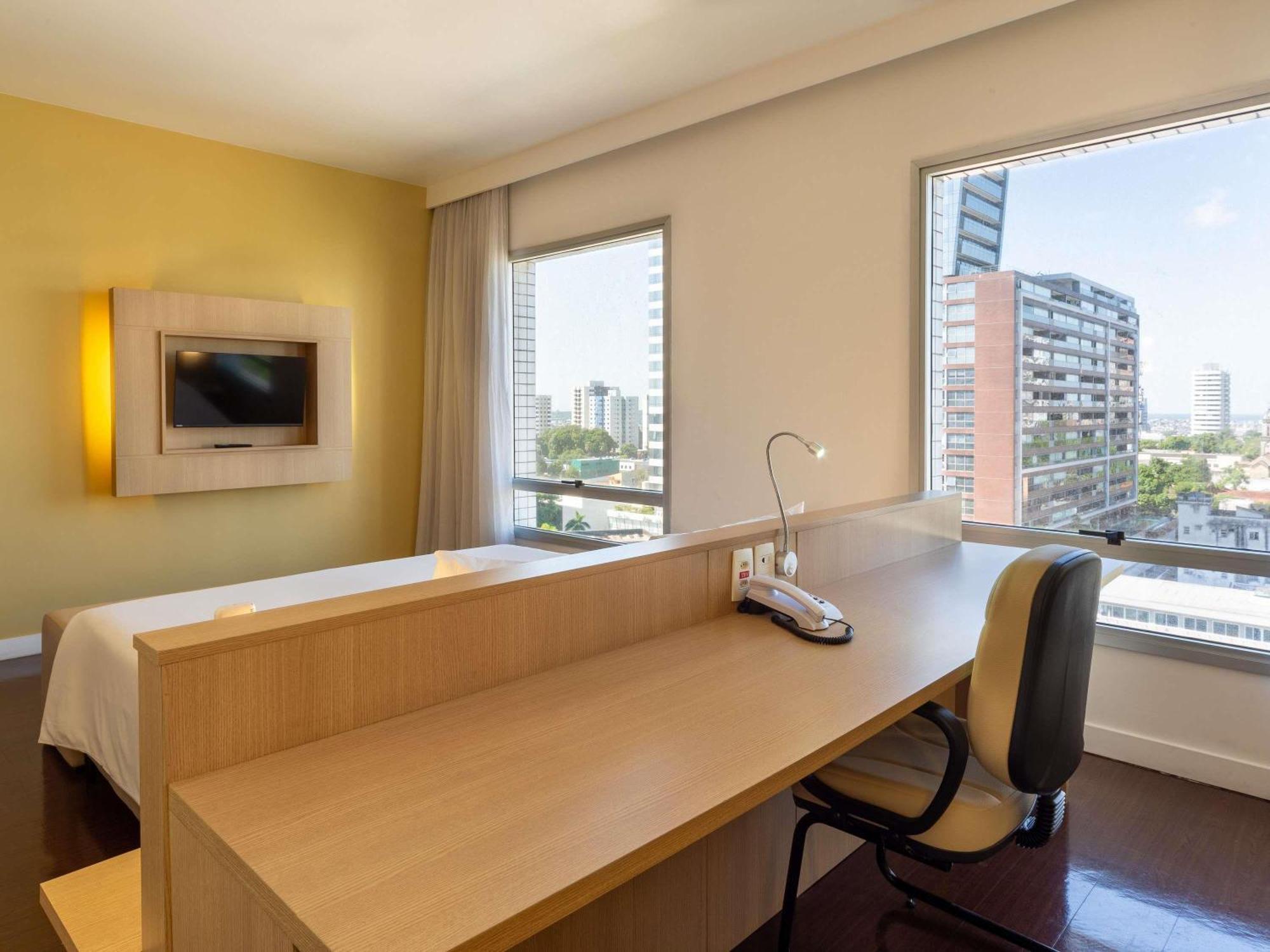 Mercure Manaus Buitenkant foto